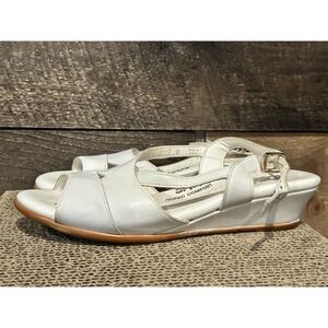 SAS Caress Sandals Women's Sz 7 NARROW Bone Leather Strappy Comfort‎ Low Wedge